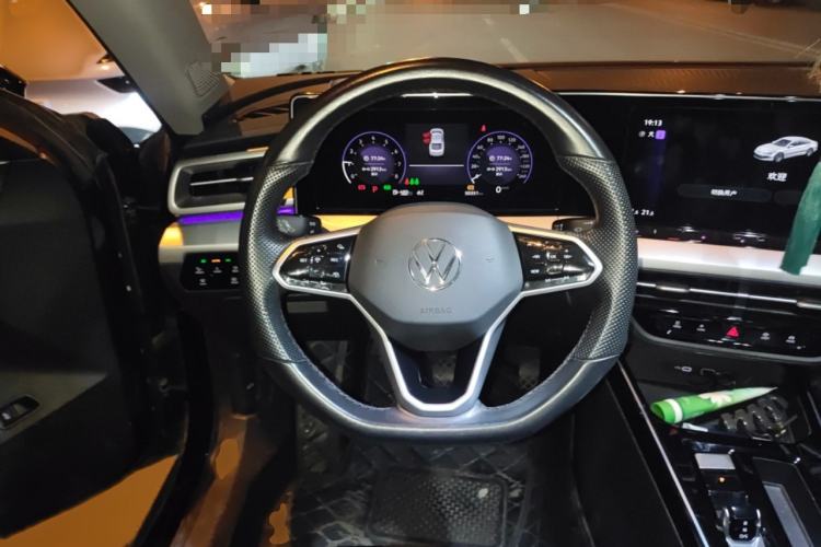 Used Volkswagen Lamando 2023 Lavida L 280TSI DSG Cool & Spicy Edition Steering Wheel