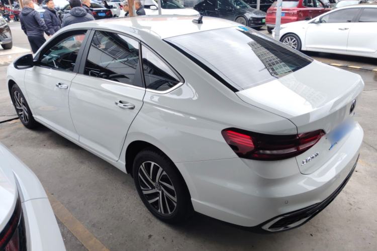 Used Volkswagen Lavida 2024 1.5L Automatic Starry Sky 5 Million Edition Exterior 2