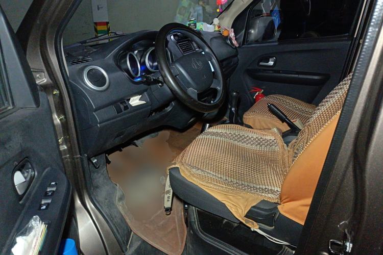 Used CHANGAN KAICHENG Ruixing M60 2020 1.6L Standard Version China VI 6-Seater CNG DAM16KRC