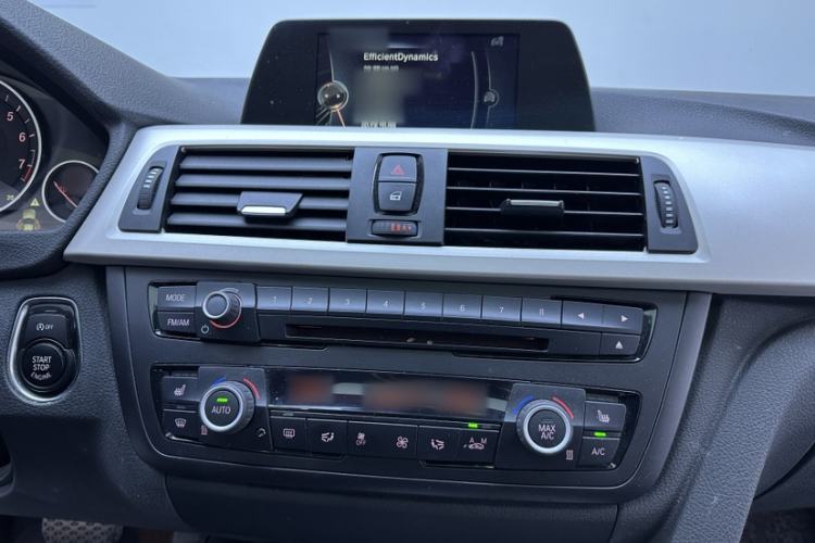 Used BMW 3 Series 2014 328Li Fashion Model
