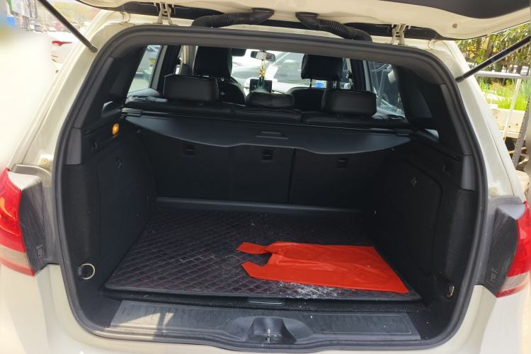 Used Mercedes-Benz B-Class 2015 B 200 Sport Edition Trunk