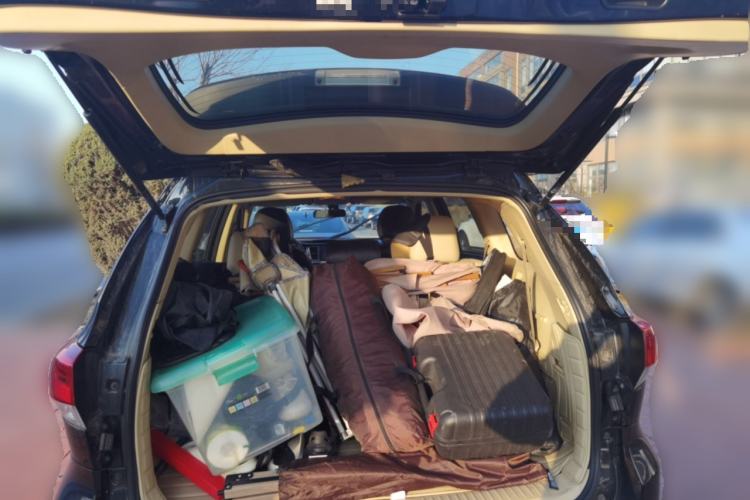 Used Toyota Highlander 2018 2.0T Two-Wheel Drive Elite Edition 7 Seats Emission Standard China V Trunk