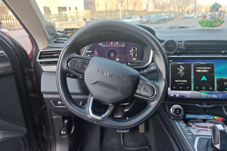 Used Lynk & Co 05 2022 2.0T Two-Wheel Drive Shine Halo
