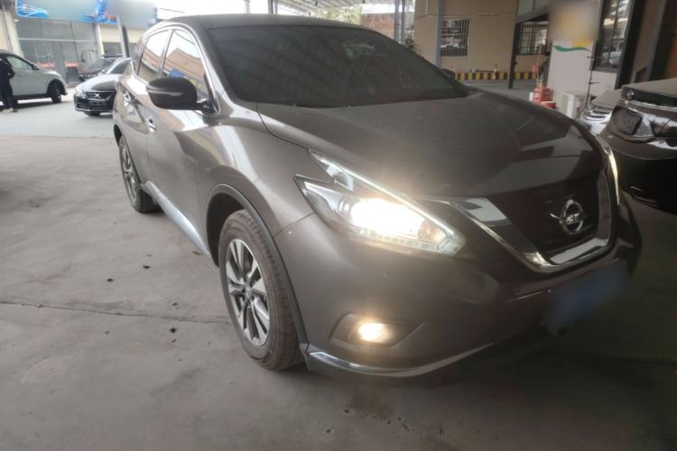 Used Nissan Murano 2019 2.5L XE Two-Wheel Drive Elite Version China VI Standard
