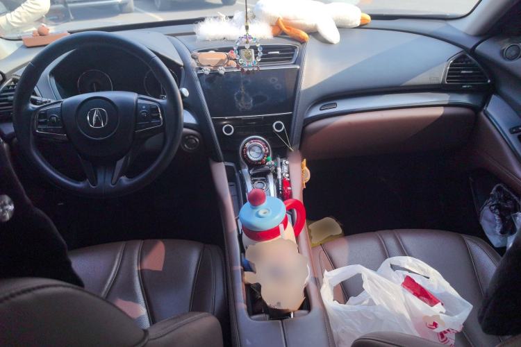 Used Acura CDX 2016 1.5T Two-Wheel Drive Deluxe Edition