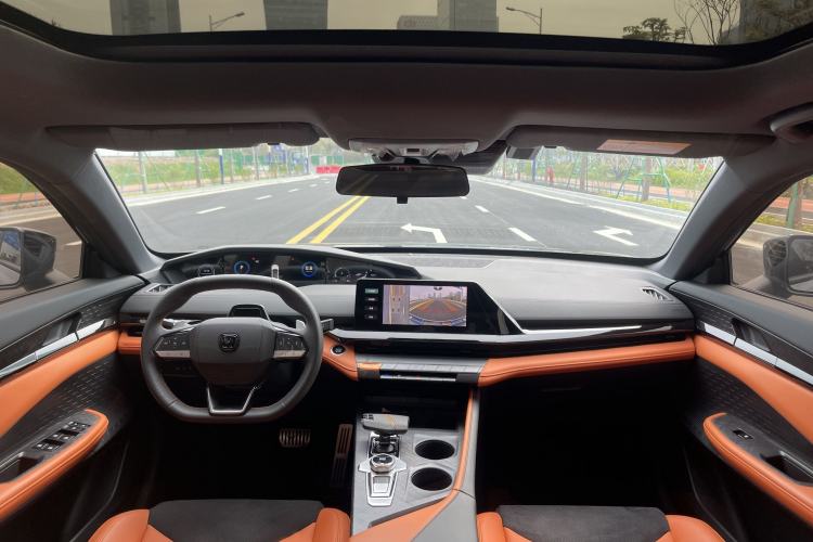 Used CHANGAN UNI-V 2023 1.5T Sport Edition