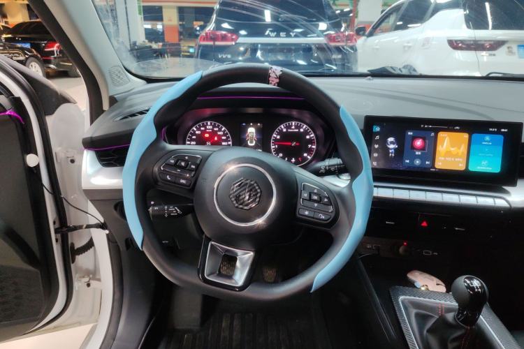 Used MG 5 2023 180 DVVT Manual Fashion Edition
