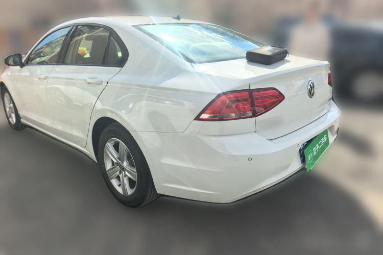 Used Volkswagen Lamando 2017 230TSI DSG Fashion Edition
