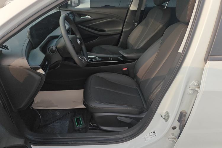 Used Buick Verano 2023 Pro Enjoyment Edition Left Front Seat