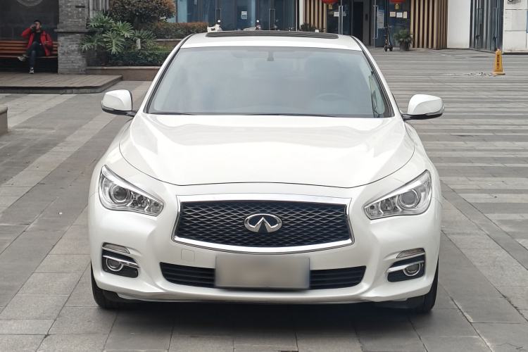 Used Infiniti Q50L 2016 2.0T Comfort Edition Exterior 1
