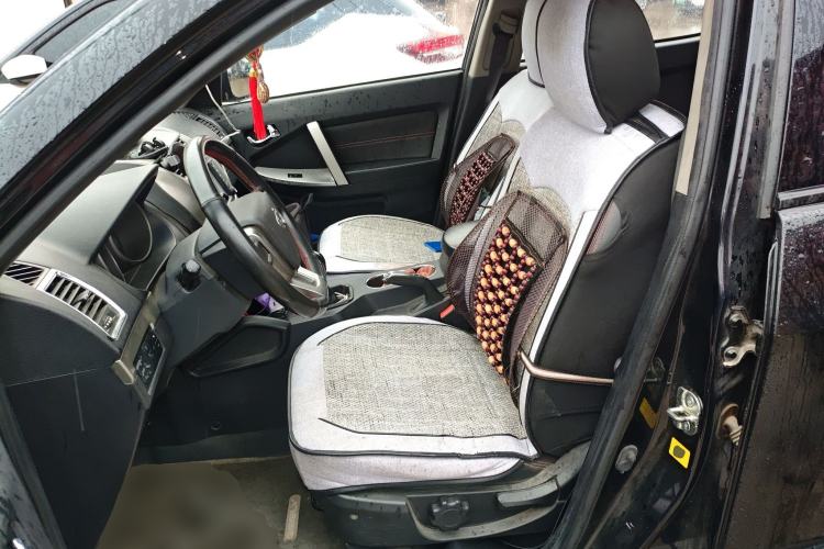 Used Geely Auto GX7 2015 Classic Edition 1.8L Manual Elite Model China V Standard
