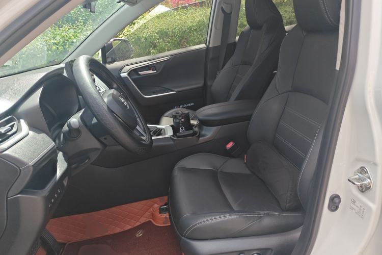 Used Toyota Wildlander 2023 2.0L CVT Four-Wheel Drive Luxury PLUS Edition Left Front Seat