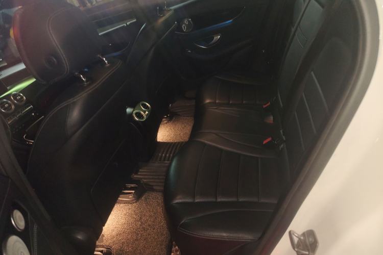 Used Mercedes-Benz GLC 2017 GLC 260 4MATIC Luxury Model