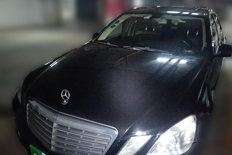 Used Mercedes-Benz E-Class 2013 E 260 L CGI Elegant Model