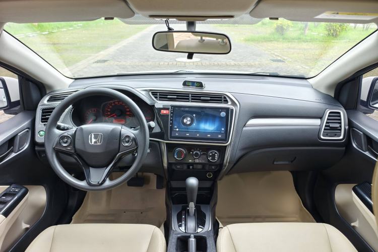 Used Honda Greiz 2016 1.5L CVT Classic Edition
