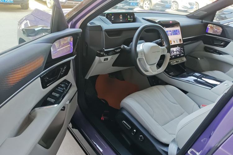 Used Honda P7 2025 Four-Wheel Drive Long-Range Max Driver Seat