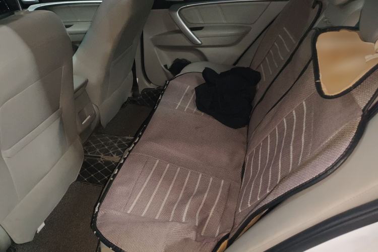 Used Geely Auto Emgrand 2016 Sedan 1.5L Manual Fashion Edition
