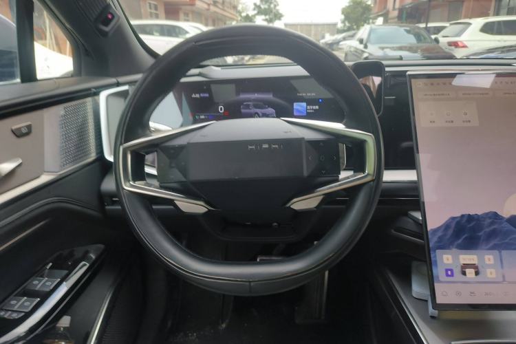 Used HiPhi Y 2023 810 km Long-Range Version