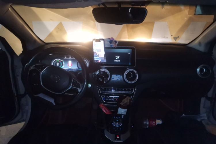 Used BAIC Beijing EU5 2018 R500 Smart Wind Edition