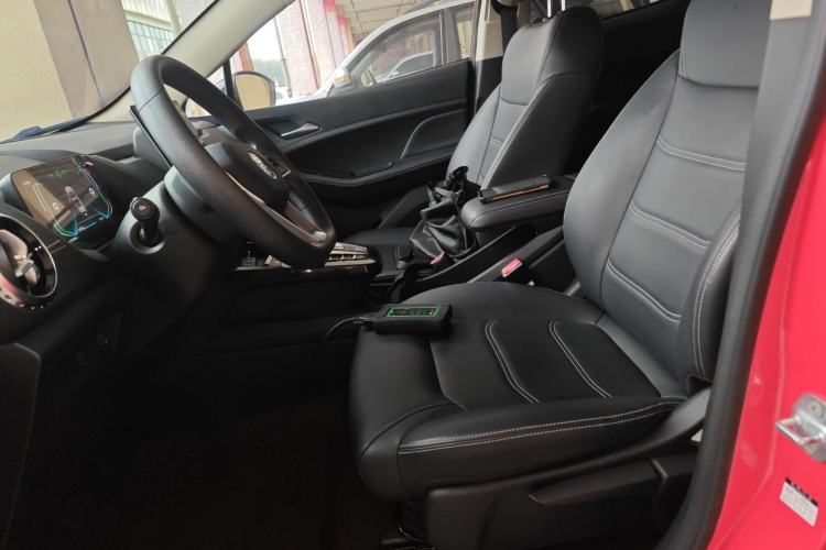 Used BYD Yuan New Energy 2019 EV535 Smart Connect Trendsetting Model Left Front Seat