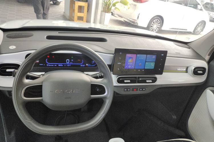 Used Geely Galaxy Panda 2025 210 km – Yuanqi Bear