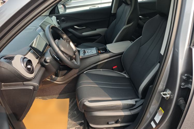 Used BYD Sealion 05 DM-i 2025 DM-i Smart Drive 115KM Flagship Model
