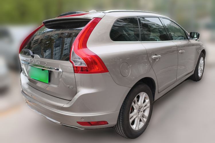 Used Volvo XC60 2015 T5 Smart Upgrade Model
