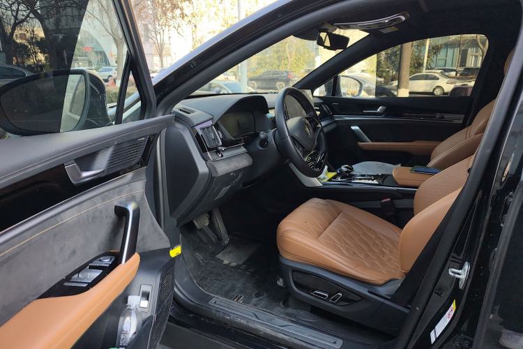 Used BYD Tang New Energy 2023 DM-i Champion Edition 112KM Prestige Model