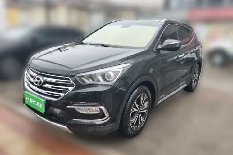 Used Hyundai Santa Fe 2017 2.0T Automatic All-Wheel Drive Smart 7-Seater