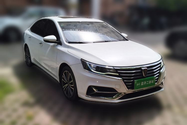 Used Roewe i6 2020 PLUS 1.6L CVT 4G Connected Glory Flagship Edition Front Right 45 Deg