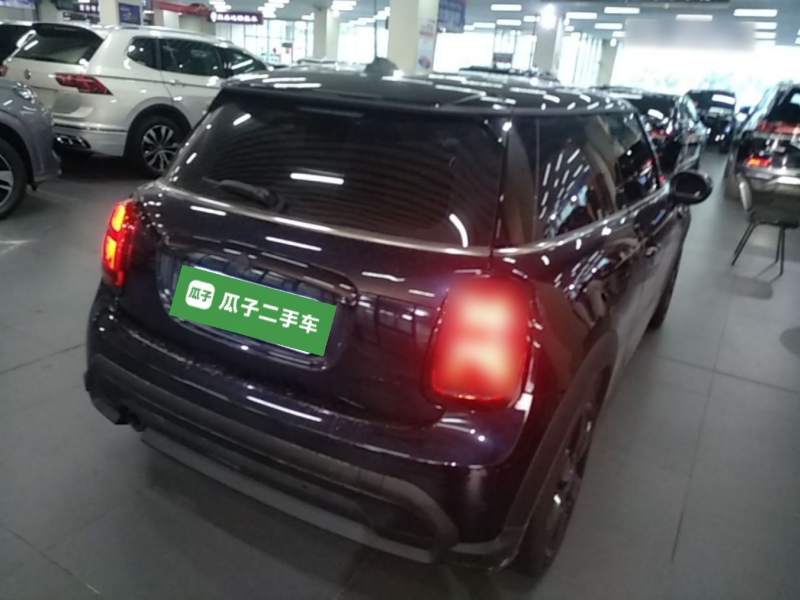 Used MINI 2023 1.5T COOPER Midnight Escape Special Edition — 6