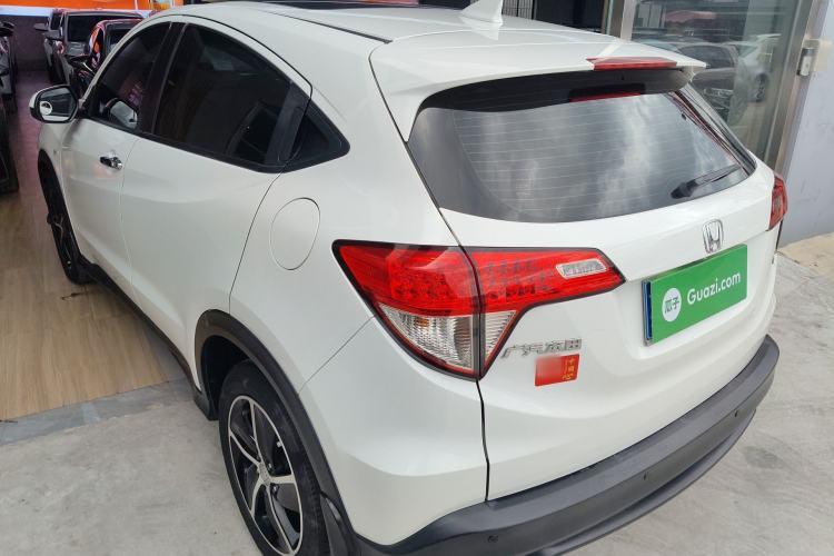 Used Honda Vezel 2020 1.5L CVT Pioneer Edition Rear Left 45 Deg