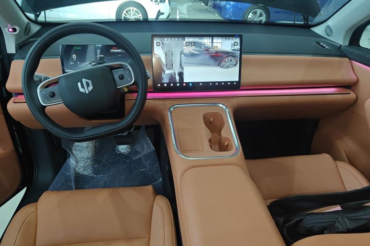 Used Leapmotor C16 2026 All-Electric 630 LiDAR Version 6-Seater
