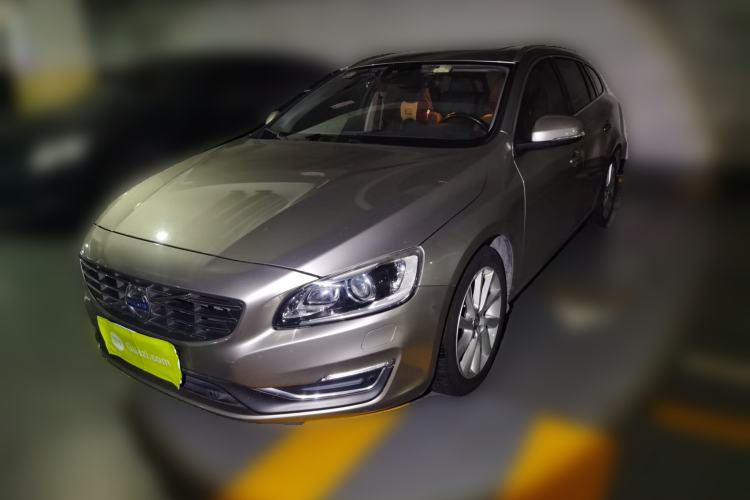 Used Volvo V60 2015 T5 Zhiyi Edition Guazi used car, China used car export, Used car for sale, Used cars, Cheapest cars for sale