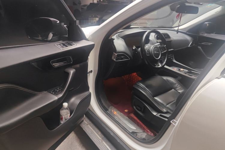 Used Jaguar F-PACE 2016 3.0 SC Four-Wheel Drive R-Sport Sport Edition Driver Seat