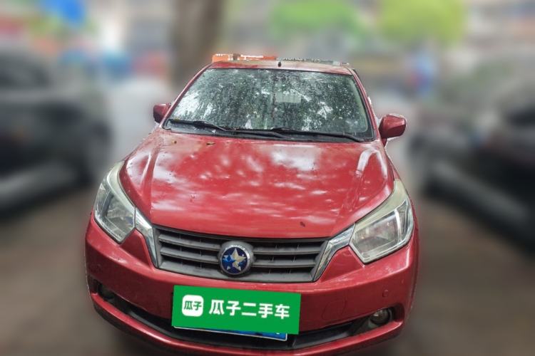 Used Venucia R50 2012 1.6L Manual Comfort Edition Front