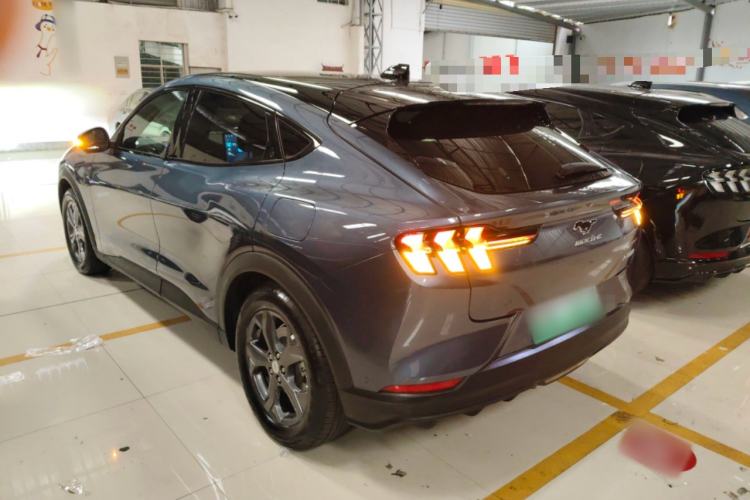 Used Ford Mustang Mach-E 2021 Leap Edition Rear-Drive Version (Standard Range)