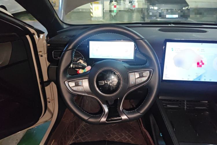 Used BYD Seal 06 New Energy 2024 DM-i 120KM Prestige Model Steering Wheel