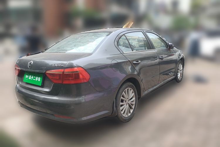 Used Volkswagen Lavida 2013 Revised Version 1.6L Automatic Luxury Edition