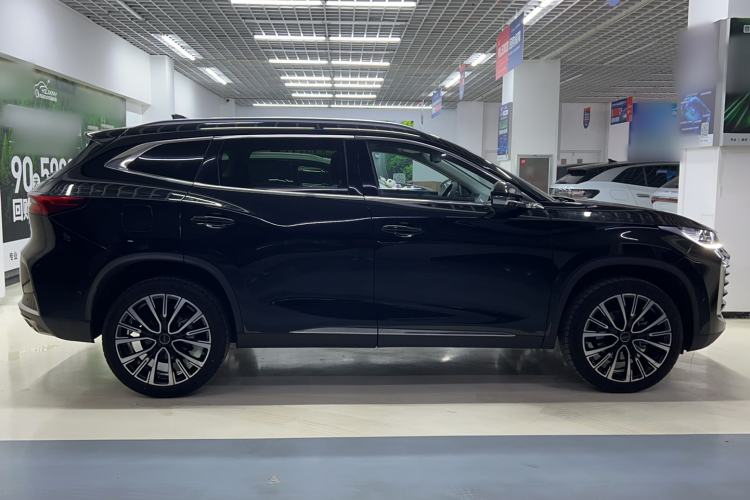 Used EXEED Lingyun 2023 400T Two-Wheel-Drive Star Prestige Edition Exterior 2