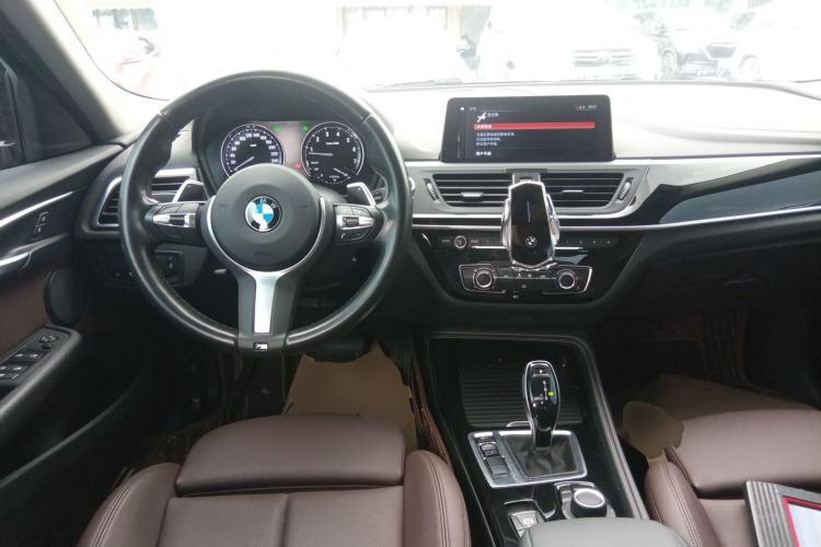 Used BMW 1 Series 2020 125i Leading Model M Sport Package Steering Wheel