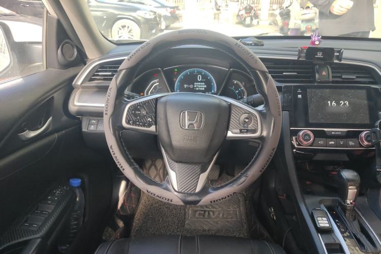 Used Honda Civic 2016 220TURBO CVT Prestige Edition