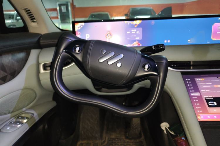 Used IM LS6 2023 Max Standard Edition Steering Wheel