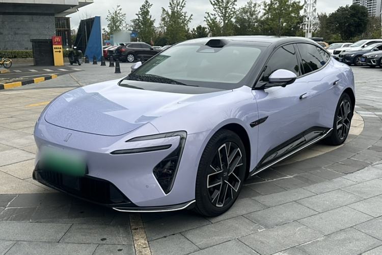 Used Avatr 06 2025 Max All-Electric Version