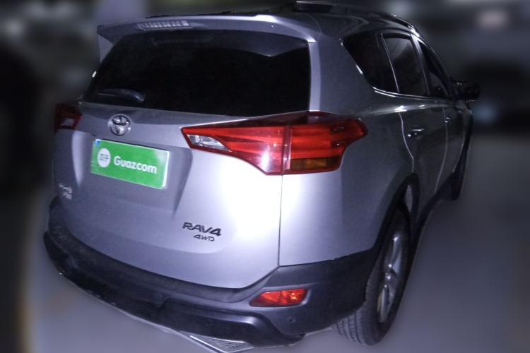 Used Toyota RAV4 2013 2.0L CVT Four-Wheel Drive New Edition Rear Right 45 Deg