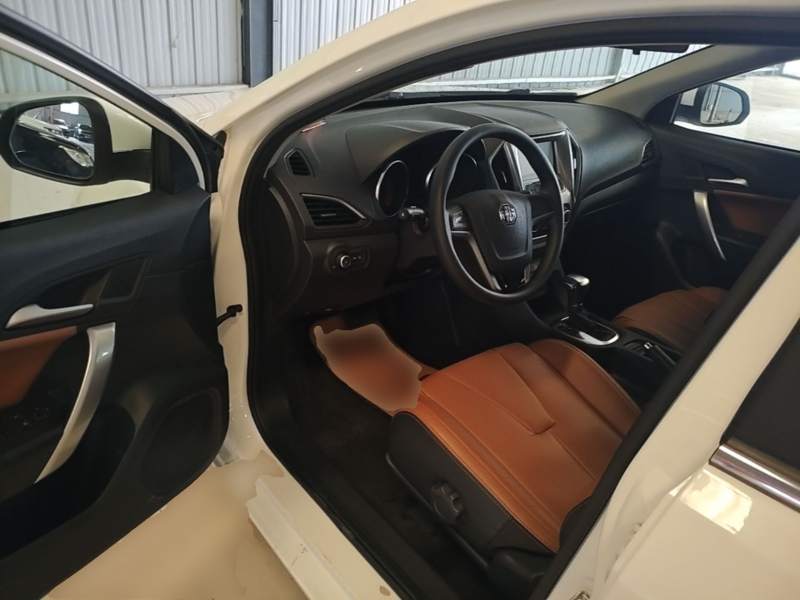 Used MG GT 2016 1.5L Automatic Value-Added Luxury Edition — 15