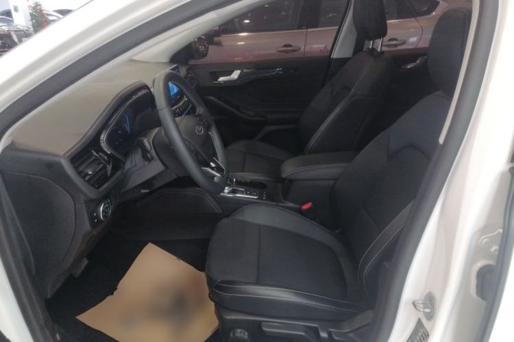 Used Ford Focus 2021 Hatchback EcoBoost 180 Automatic Titanium Edition