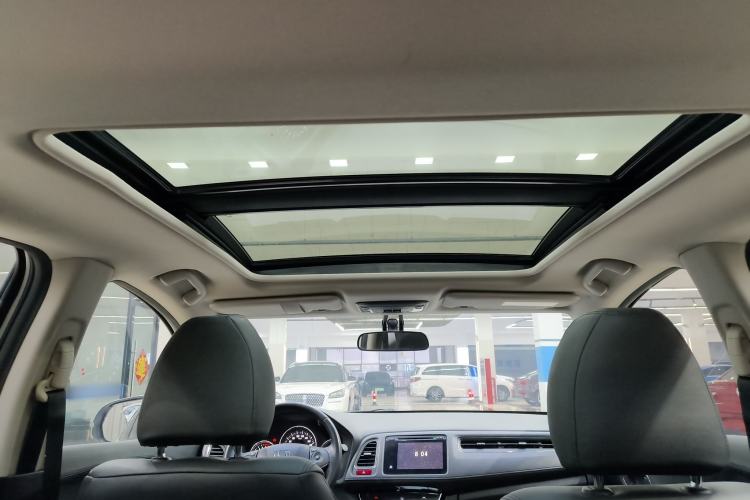 Used Honda Vezel 2015 1.8L CVT 2WD Luxury Model Headliner