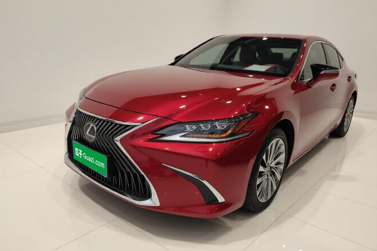 Used Lexus ES 2020 300h Executive Edition