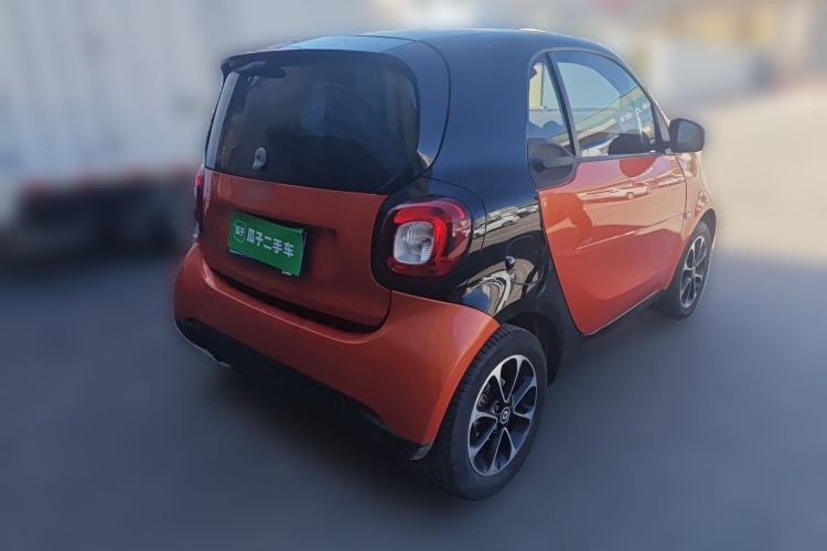 Used smart fortwo 2015 1.0L 52 kW Hardtop Passion Edition Rear Right 45 Deg